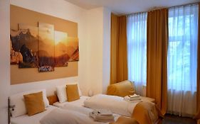 Hotel Karolinger